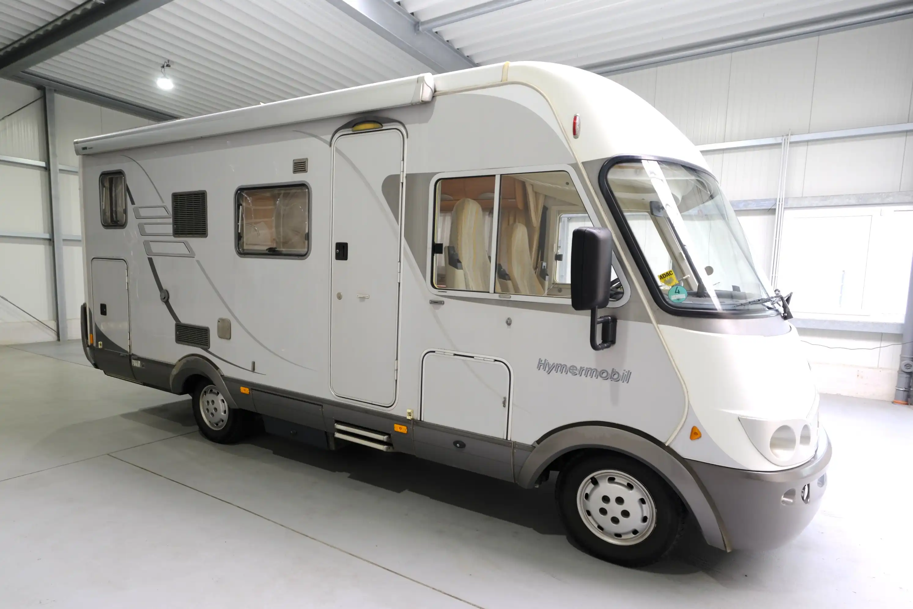 HYMER-ERIBA B 524